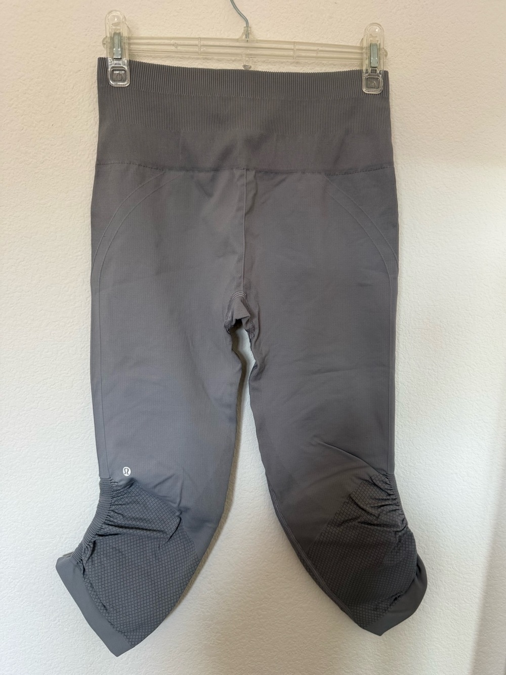 lululemon athletica Taryn Toomey Awakening Crop Capri Leggings
